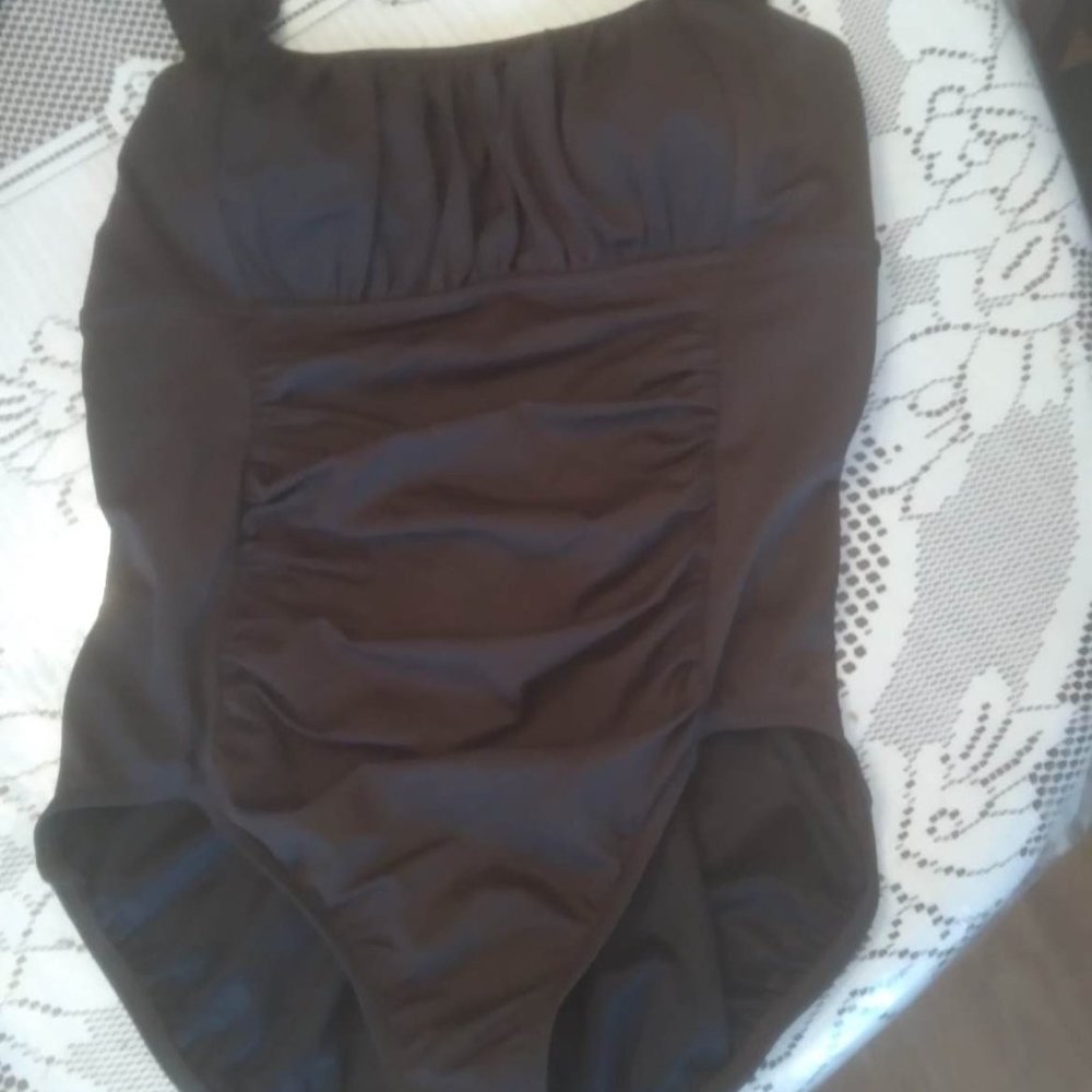 Lands end swimsuit woman